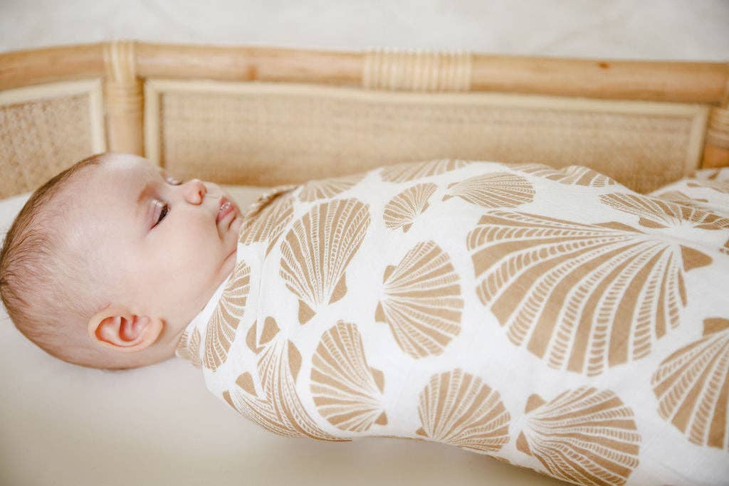 coastal shell cotton & bamboo swaddle