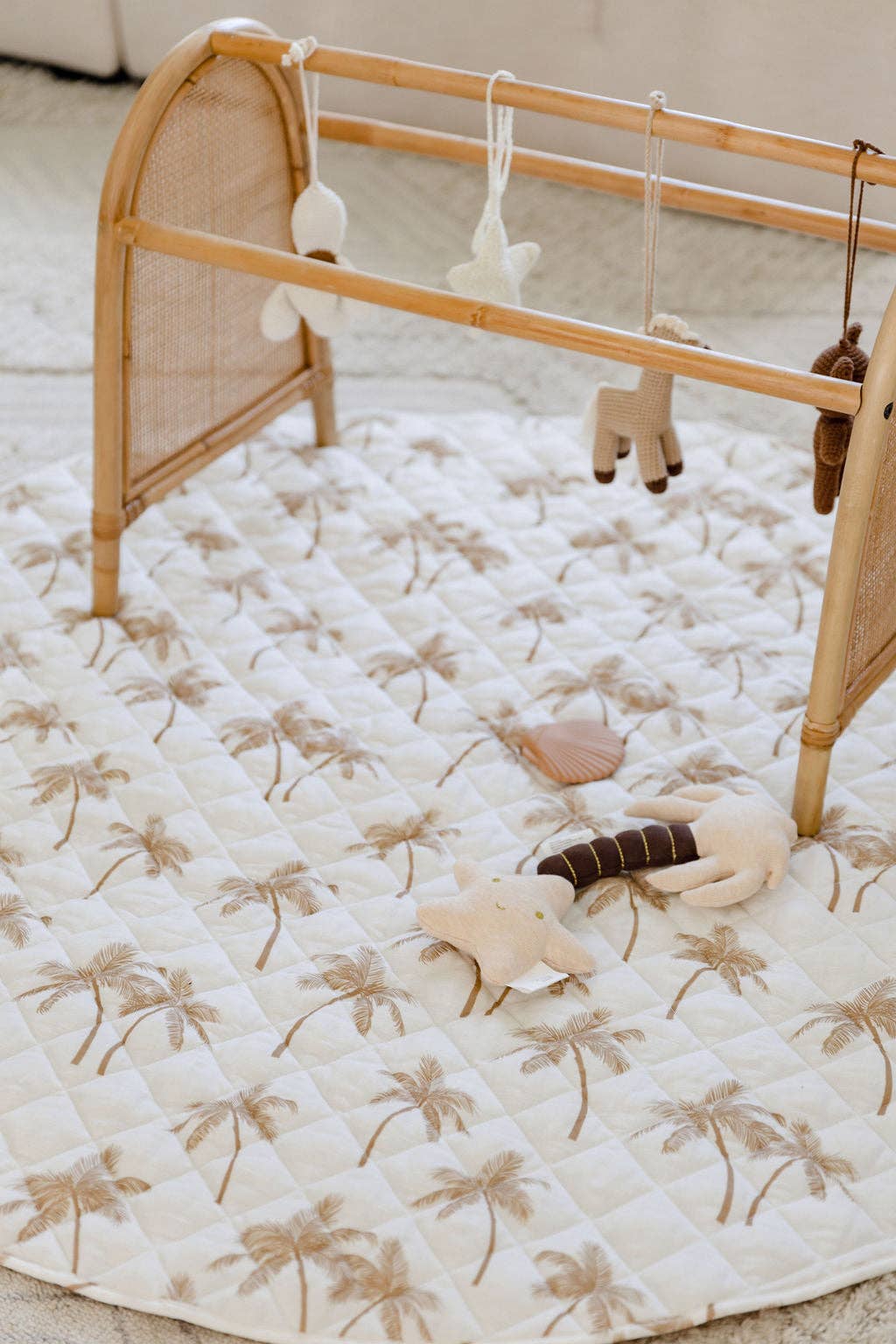 palm tree quilted linen play mat