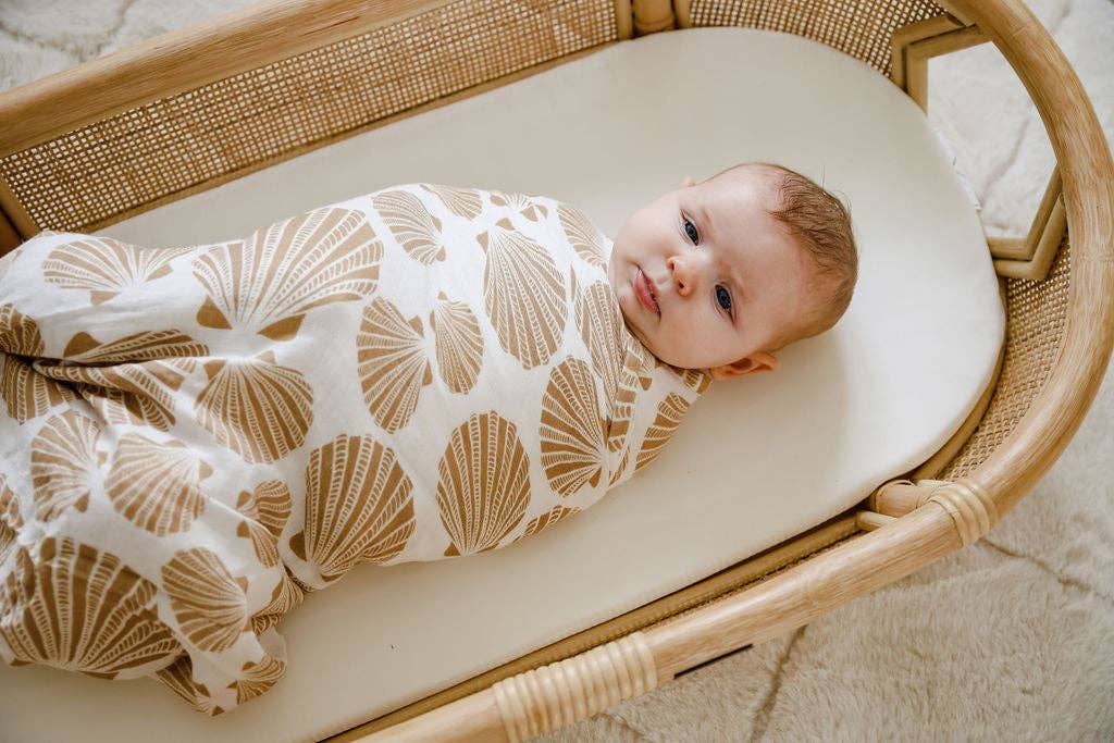 coastal shell cotton & bamboo swaddle