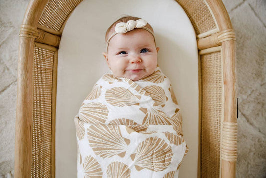 coastal shell cotton & bamboo swaddle