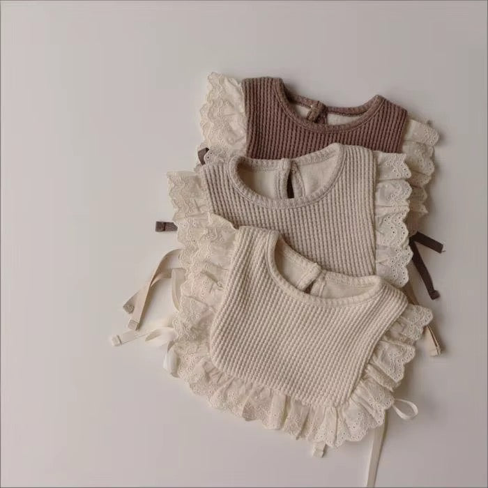 Ruffle Bib