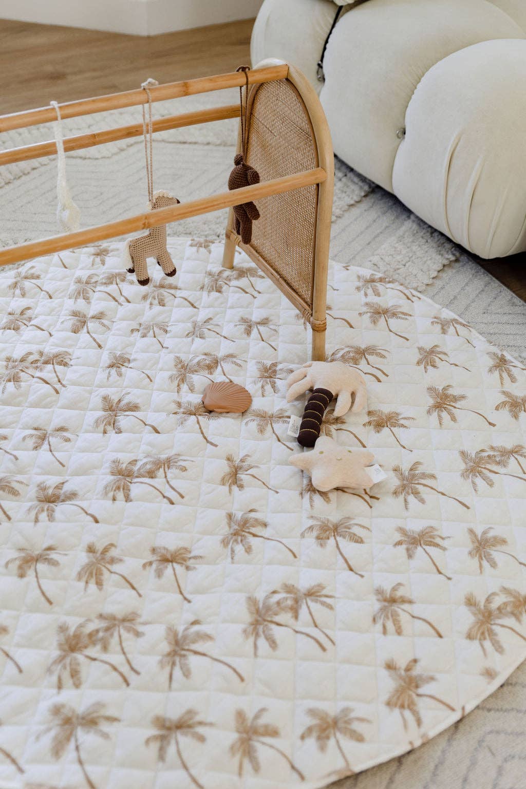 palm tree quilted linen play mat